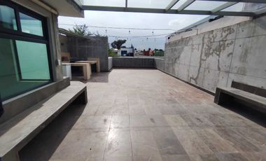 Casa Remodelada con Acabados Premium