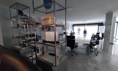 Casa Remodelada con Acabados Premium