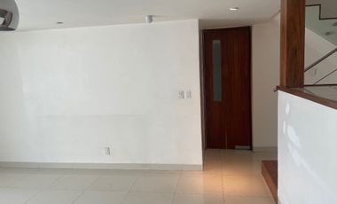 Renta de increíble casa en colinas del sur