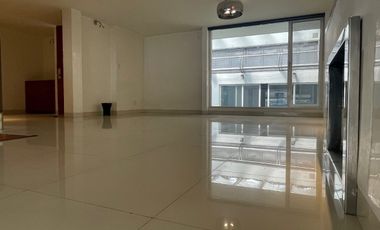 Renta de increíble casa en colinas del sur