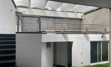 Renta de increíble casa en colinas del sur