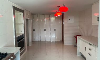 Renta de increíble casa en colinas del sur