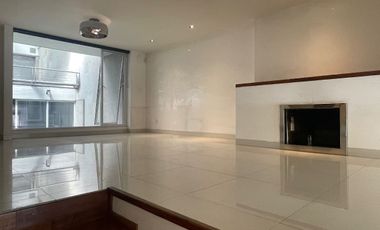 Renta de increíble casa en colinas del sur