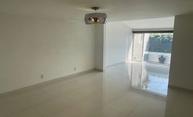 Renta de increíble casa en colinas del sur