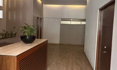 LINDO DEPARTAMENTO CON BALCON