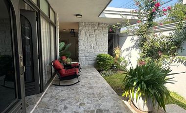 CASA EN VENTA EN LOS RÍOS COL. DEL VALLE