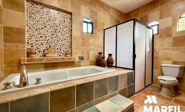 Casa en Venta en Real Vista Hermosa Colima cerca Hospital Puerta Hierro