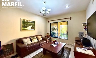 Casa en Venta en Real Vista Hermosa Colima cerca Hospital Puerta Hierro