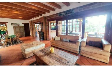 Espectacular Casa Campestre en Rionegro