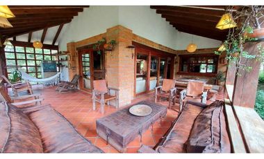Espectacular Casa Campestre en Rionegro