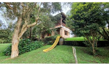 Espectacular Casa Campestre en Rionegro