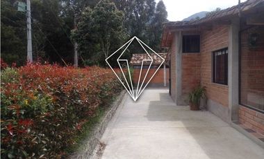 APARTAESTUDIO CAMPESTRE EL CARMEN DE VIBORAL