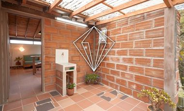 APARTAESTUDIO CAMPESTRE EL CARMEN DE VIBORAL