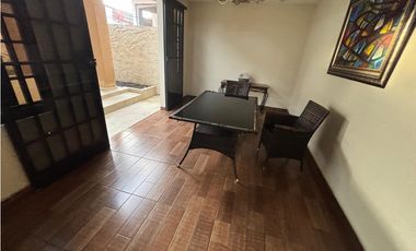 BETANIA / VILLA CACERES / 299M / 4 HABITACIONES / TERRAZA / JACUZZI JC