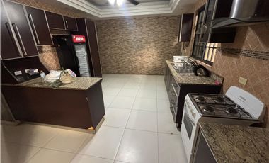 BETANIA / VILLA CACERES / 299M / 4 HABITACIONES / TERRAZA / JACUZZI JC