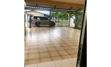 VENTA DE CASA EN DAVID LA JUVENTUD