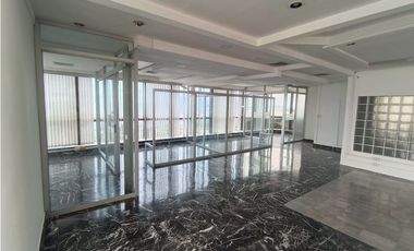 SE VENDE | oficina torre BAC