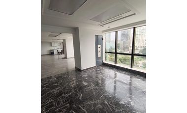 SE VENDE | oficina torre BAC