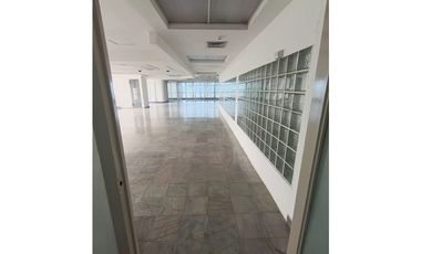 SE VENDE | oficina torre BAC