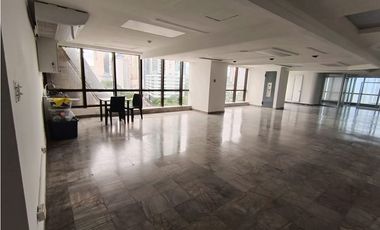 SE VENDE | oficina torre BAC