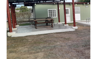 CHAME / NUEVA GORGONA / 2000M / 3 HABITACIONES / 5 PARKING / PISCINA