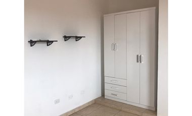 BRISAS DEL GOLF / 463 M2 / 5 HABITACION / 2 PARKING / ESQUINA / DUPLEX