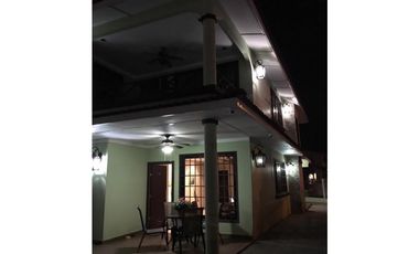 BRISAS DEL GOLF / 463 M2 / 5 HABITACION / 2 PARKING / ESQUINA / DUPLEX