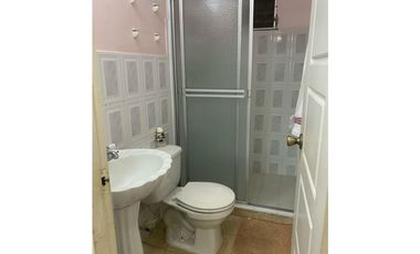 SE VENDE CASA EN VILLA BELEN.