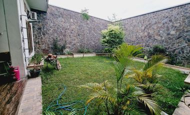 Rumah Mewah 1,5Lt Luas Strategis Akses Jln Lebar di Solo