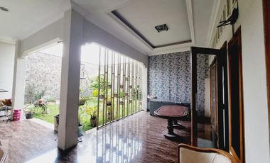 Rumah Mewah 1,5Lt Luas Strategis Akses Jln Lebar di Solo