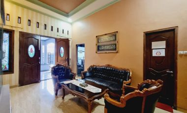 Rumah Mewah 1,5Lt Luas Strategis Akses Jln Lebar di Solo