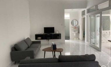 Disewakan Rumah Siap Huni Di Singgasana Pradana Bandung