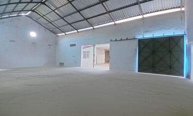 Gudang di lokasi strategis Jl. Tajem Maguwo Dekat  Ring Road Utara