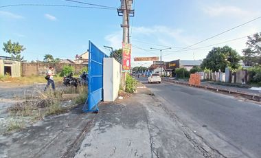 Gudang di lokasi strategis Jl. Tajem Maguwo Dekat  Ring Road Utara