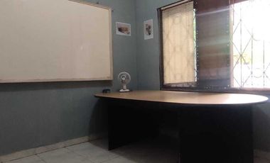 Dijual rumah di Perumahan Mahkota Mas, Cikokol Tangrang