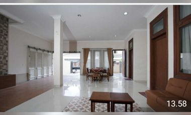 Disewakan rumah mewah perum taman griya indah godean Yogyakarta