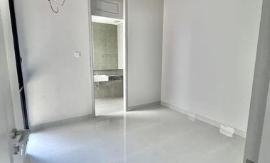 Rumah New Gress Grand Island Aruba Villa Pakuwon City