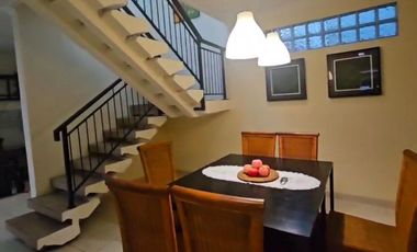 rumah tengah kota simpang lima lengkong 2 lantai