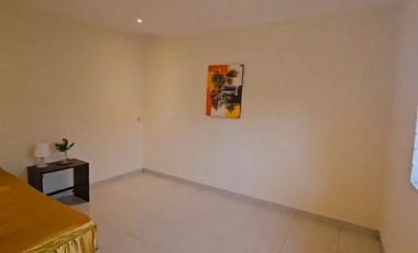 rumah tengah kota simpang lima lengkong 2 lantai