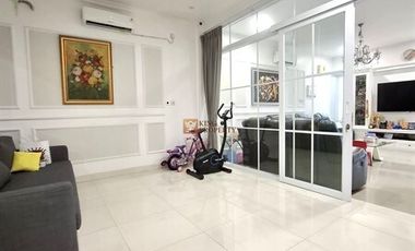 Dijual Luxury Home Puri Mansion – 4+1 BR, 3,5 Lt, Rooftop Garden