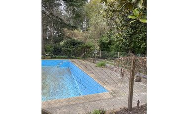 CHALET 4 AMBIENTES CON PILETA- BOSQUE PERALTA RAMOS