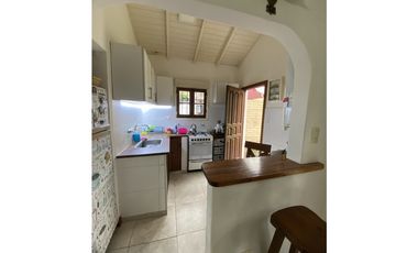 CHALET 4 AMBIENTES CON PILETA- BOSQUE PERALTA RAMOS