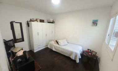 P.H. 3 ambientes. Apto Crédito. Zona San Juan. Cel. 223542----