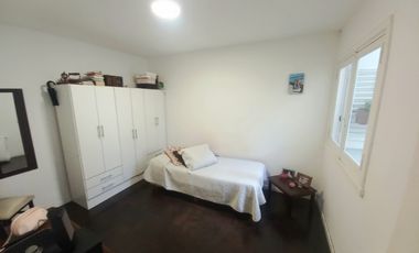 P.H. 3 ambientes. Apto Crédito. Zona San Juan. Cel. 223542----