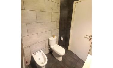 P.H. 3 ambientes. Apto Crédito. Zona San Juan. Cel. 223542----