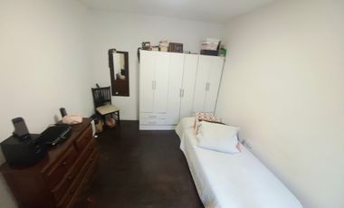 P.H. 3 ambientes. Apto Crédito. Zona San Juan. Cel. 223542----