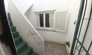 P.H. 3 ambientes. Apto Crédito. Zona San Juan. Cel. 223542----