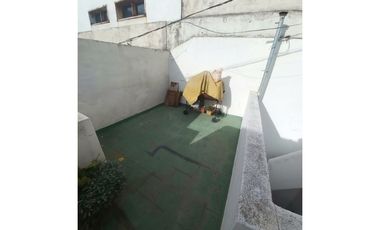 P.H. 3 ambientes. Apto Crédito. Zona San Juan. Cel. 223542----