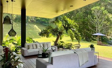 Vendo Casa Campestre en El Poblado. Sector los Balsos