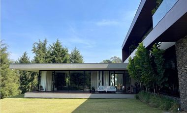 Vendo Casa Campestre en El Poblado. Sector los Balsos